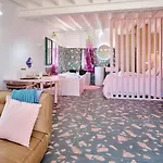 Jellyfish Seafront Boutique With Jacuzzi Appartement *