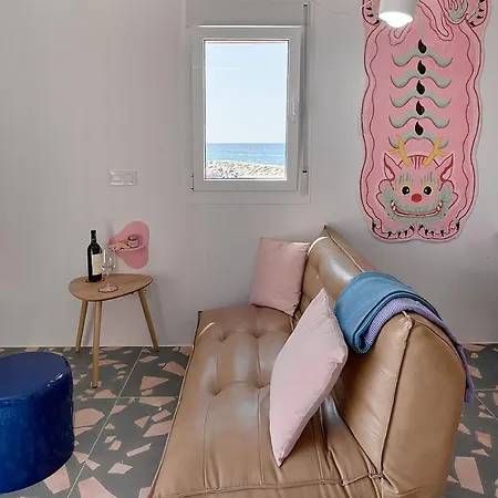 Appartamento Jellyfish Seafront Boutique With Jacuzzi