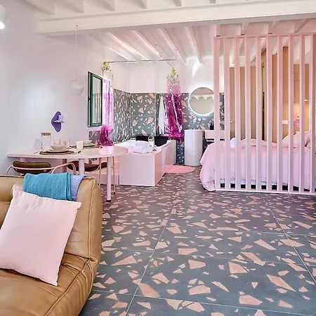 Jellyfish Seafront Boutique With Jacuzzi Appartamento *